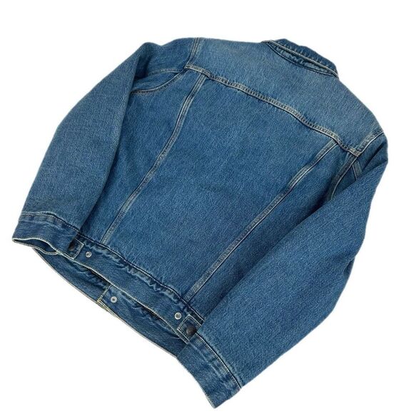 Levi’s Trucker Denim Striped Sherpa Jacket Size Small Mid Wash 576960000 - Picture 2 of 9